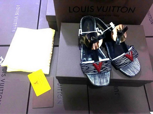 LV Slippers Women--008